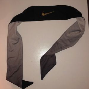 NIKE Athletic Head Wrap!